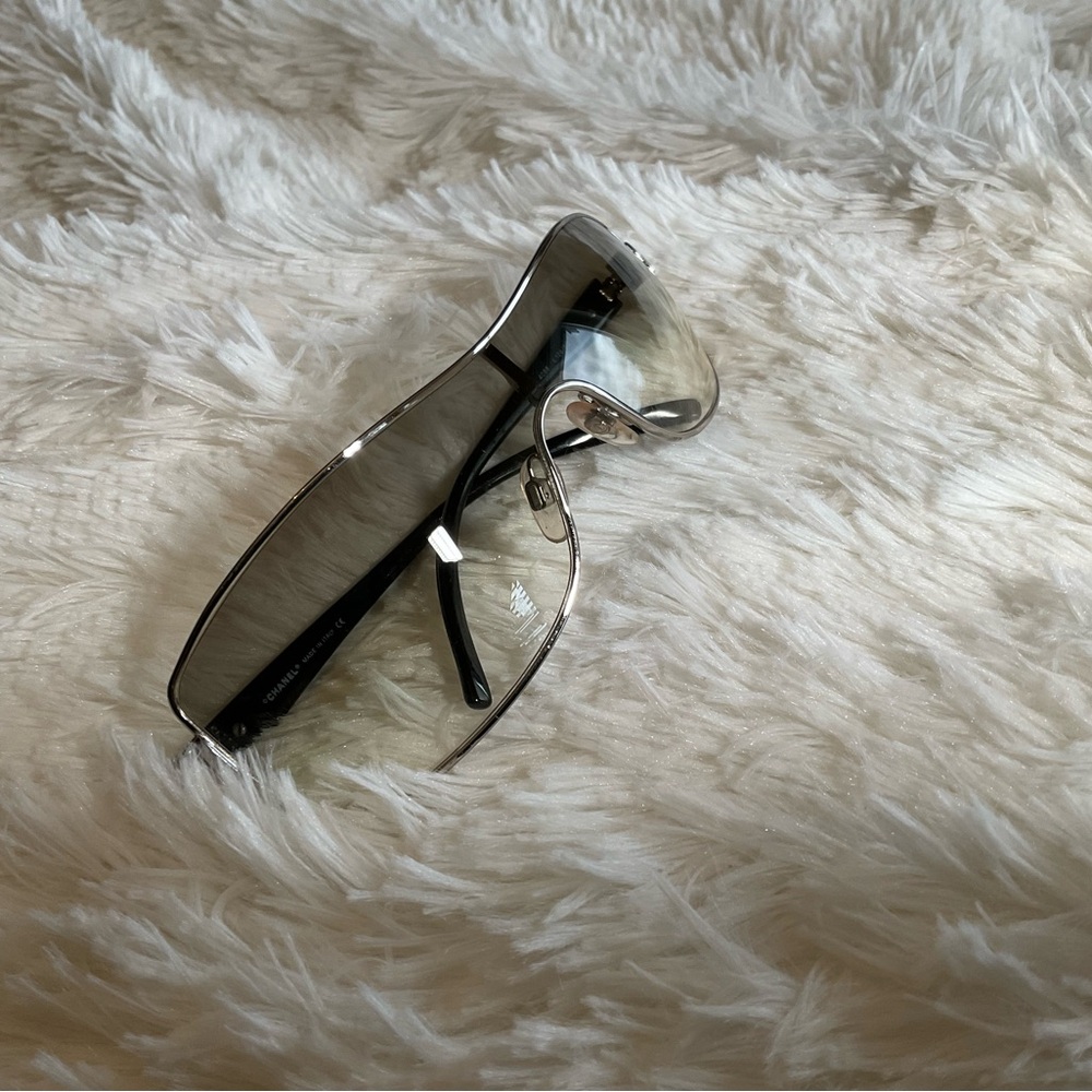 Chanel Goggle Sunglasses - Picture 3 of 6